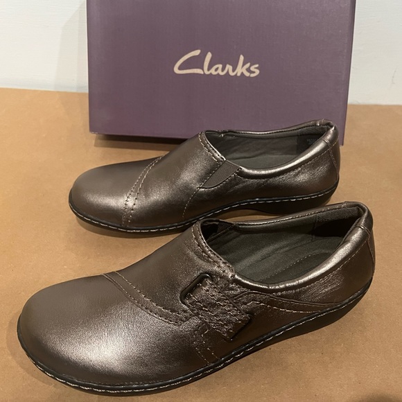 Clarks Ashland Blush Women's Footwear Pewter Leather Loafer NEW 8.5M - Picture 3 of 7